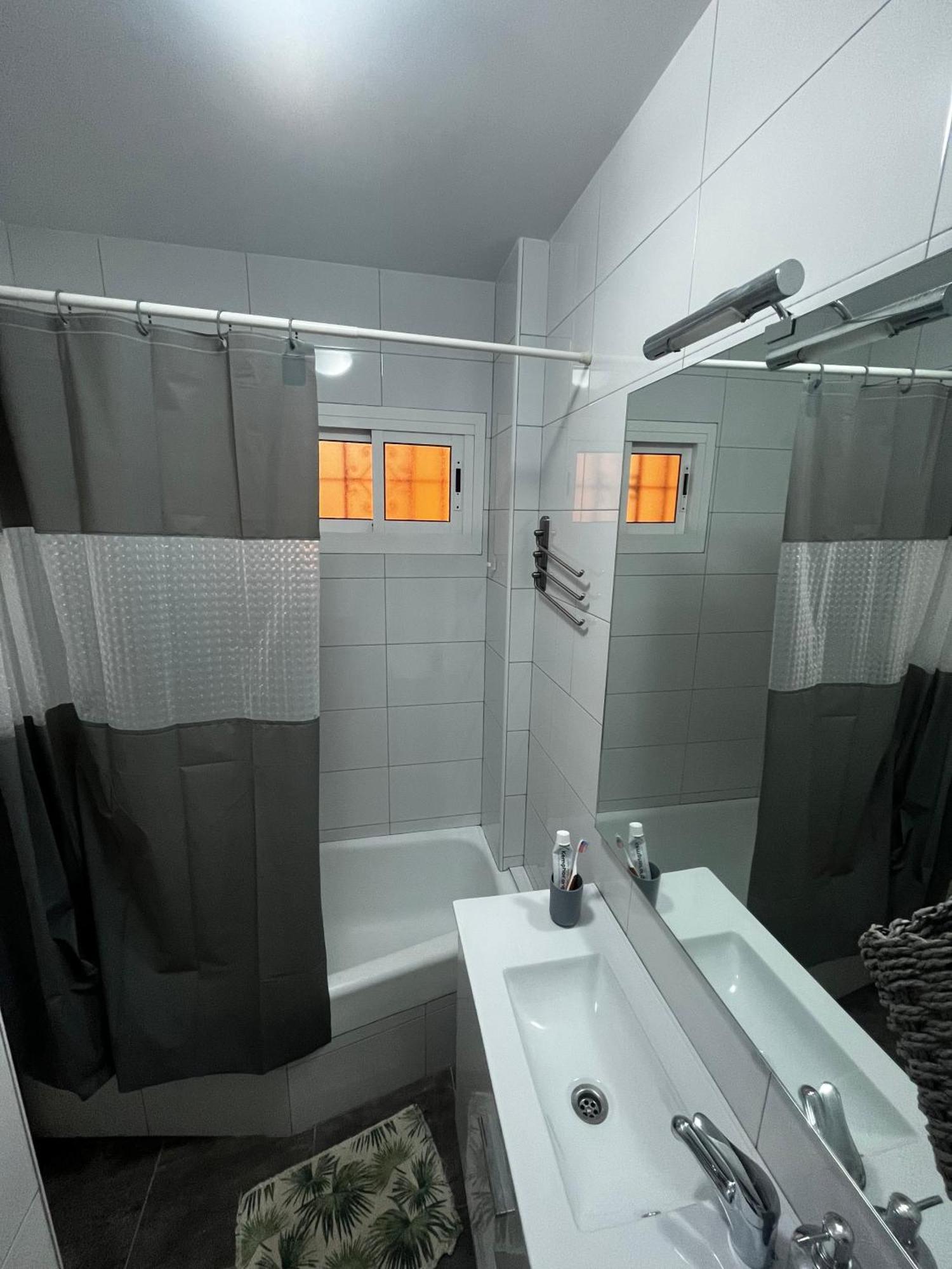 Apartamento Acogedor Estudio Con Piscina Y Vistas Al Mar