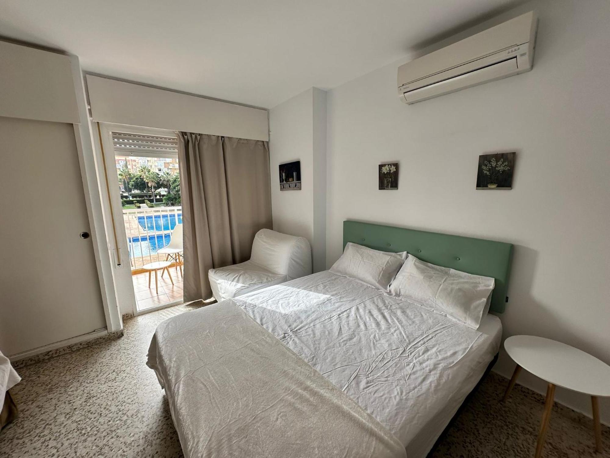 Acogedor Estudio Con Piscina Y Vistas Al Mar Apartamento